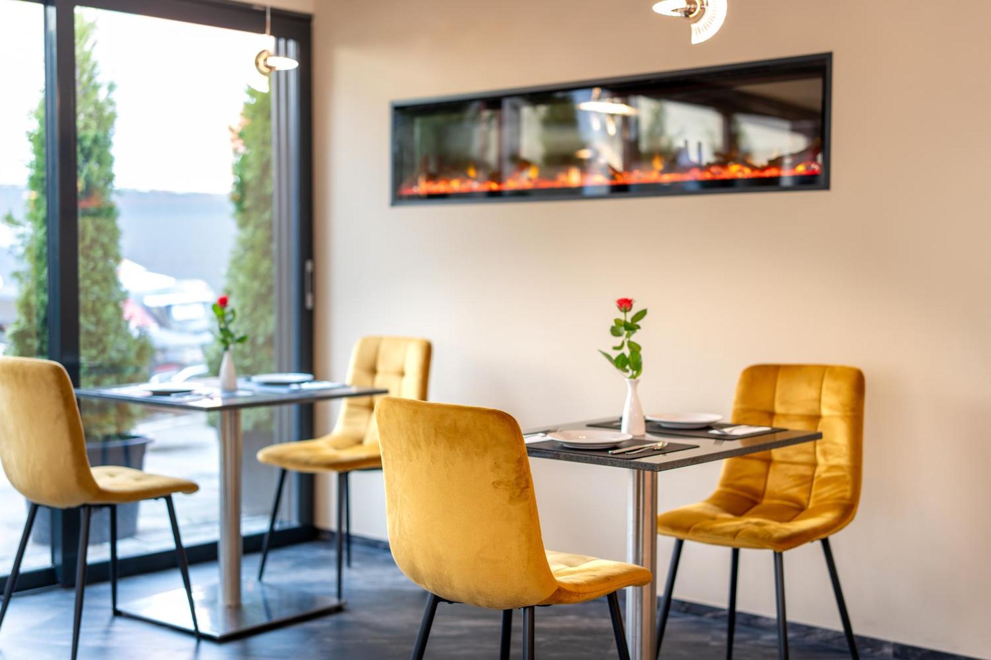 Natalia Am Hotel Friedrichshafen